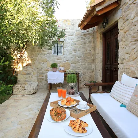 Villa Kamilari *