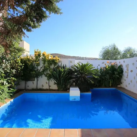Villa Villa Kamilari *