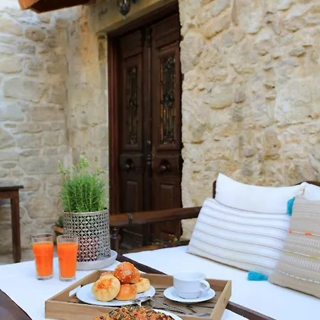 Villa Villa Kamilari *